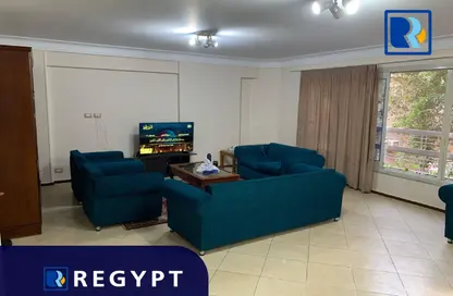 Apartment - 2 Bedrooms - 2 Bathrooms for sale in Sarayat Al Maadi - Hay El Maadi - Cairo