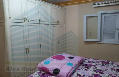 شقة - 2 غرف نوم - 1 حمام للايجار في شارع المعسكر الرومانى - رشدي - حي شرق - الاسكندرية