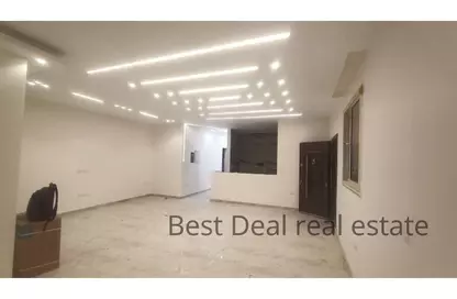 Apartment - 3 Bedrooms - 3 Bathrooms for rent in Arkan Plaza - 26th of July Corridor - Sheikh Zayed City - Giza