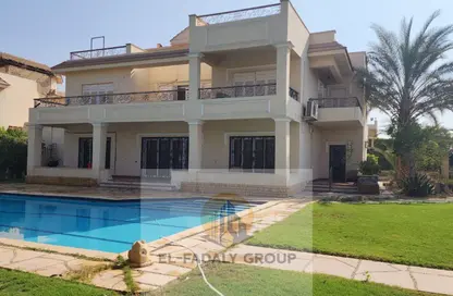 فيلا - 6 غرف نوم - 5 حمامات للبيع في جولف السليمانية - طريق مصر اسكندرية الصحراوي - مدينة 6 أكتوبر - الجيزة