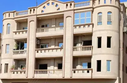 دوبلكس - 4 غرف نوم - 3 حمامات للبيع في المجاورة الاولي - المنطقة الرابعة - مدينة الشروق - القاهرة