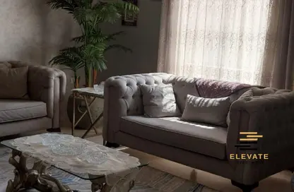 Apartment - 2 Bedrooms - 2 Bathrooms for rent in Palm Hills Village Gate - South Investors Area - New Cairo City - Cairo