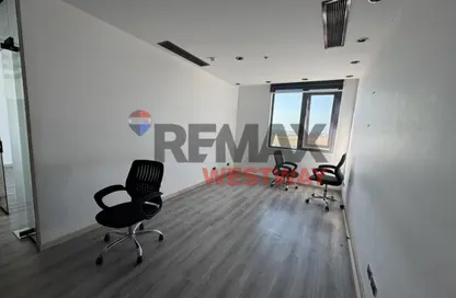 Office Space - Studio - 4 Bathrooms for rent in The portal - Beverly Hills - Sheikh Zayed Compounds - Sheikh Zayed City - Giza