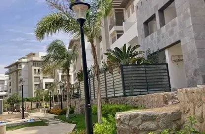 Apartment - 3 Bedrooms - 3 Bathrooms for sale in Hyde Park - 5th Settlement Compounds - The 5th Settlement - New Cairo City - Cairo