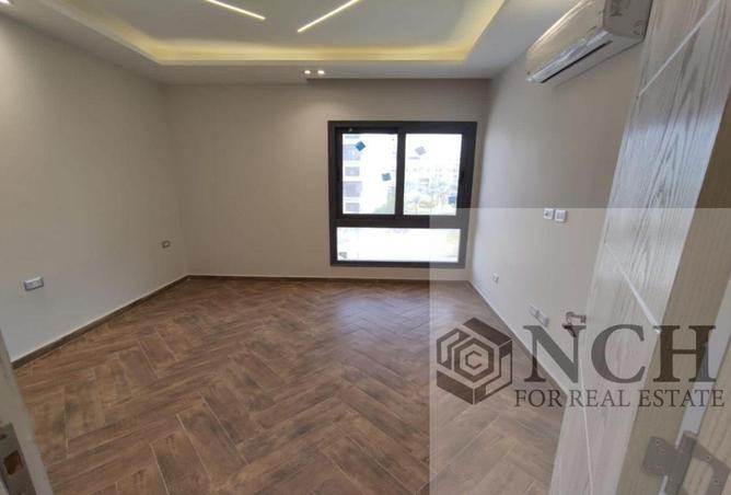 8522507 - Property Image 3