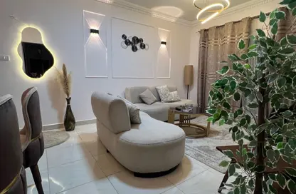 Apartment - 2 Bedrooms - 1 Bathroom for rent in Rawdat Zayed - 12th District - Sheikh Zayed City - Giza