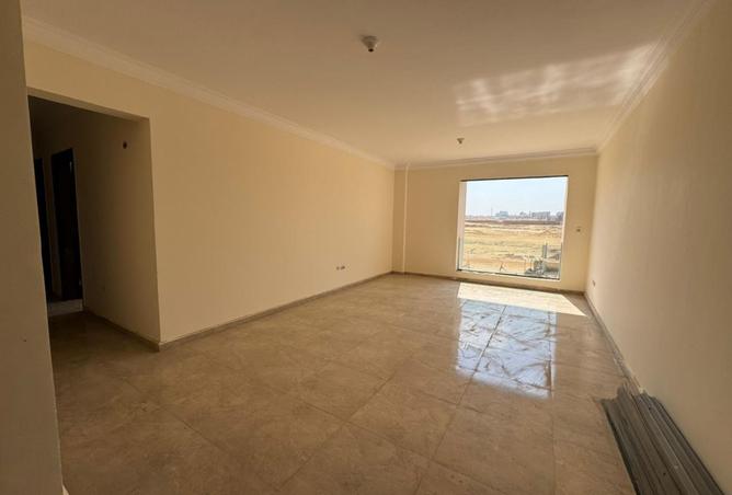 8036981 - Property Image 2