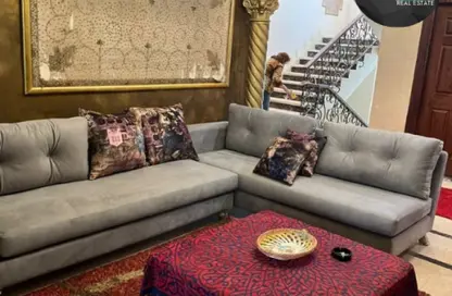Villa - 5 Bedrooms - 5 Bathrooms for rent in Al Diplomaseen - 2nd District - Sheikh Zayed City - Giza