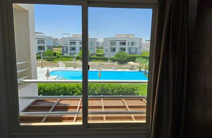 منزل مزدوج - 4 غرف نوم - 2 حمامات للبيع في أمواج - سيدي عبد الرحمن - الساحل الشمالي