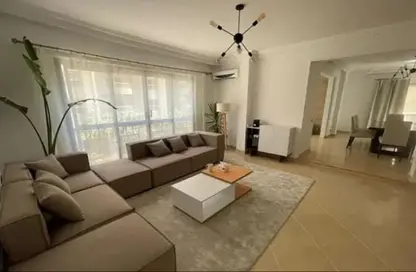 شقة - 3 غرف نوم - 2 حمامات للايجار في دجلة - حي المعادي - القاهرة