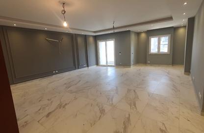 Apartment - 3 Bedrooms - 3 Bathrooms for rent in Zayed Dunes Complex - 6th District - Sheikh Zayed City - Giza