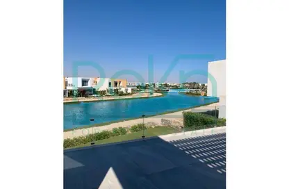 فيلا - 5 غرف نوم - 7 حمامات للبيع في سي شيل - سيدي عبد الرحمن - الساحل الشمالي