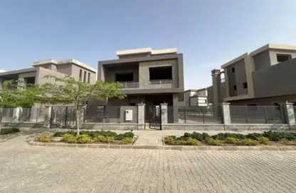 Villa - 4 Bedrooms - 6 Bathrooms for sale in New Giza - Cairo Alexandria Desert Road - 6 October City - Giza