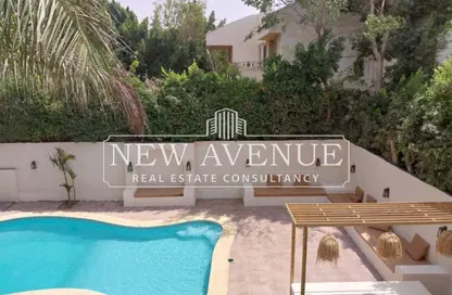 Villa - 5 Bedrooms - 4 Bathrooms for sale in Al Hayah Residence - 3rd District West - Shorouk City - Cairo