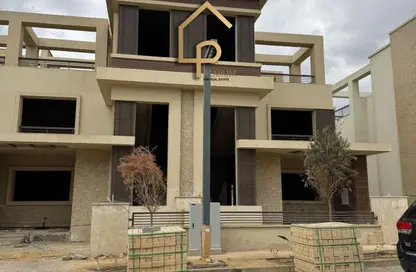 Villa - 3 Bedrooms - 4 Bathrooms for sale in New Giza - Cairo Alexandria Desert Road - 6 October City - Giza