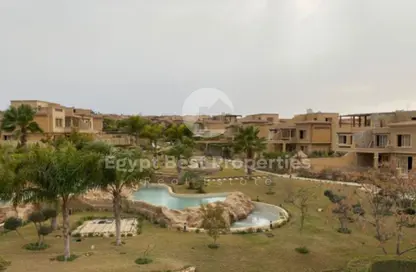 فيلا - 4 غرف نوم - 4 حمامات للبيع في ميدوز بارك - كمبوندات الشيخ زايد - الشيخ زايد - الجيزة