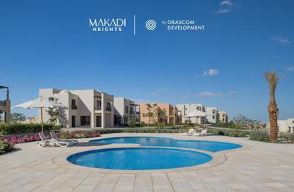 Chalet - 2 Bedrooms - 3 Bathrooms for sale in Makadi Orascom Resort - Makadi - Hurghada - Red Sea