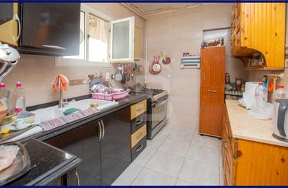Apartment - 3 Bedrooms - 3 Bathrooms for sale in Mohamed Hussein St. - Sidi Beshr - Hay Awal El Montazah - Alexandria