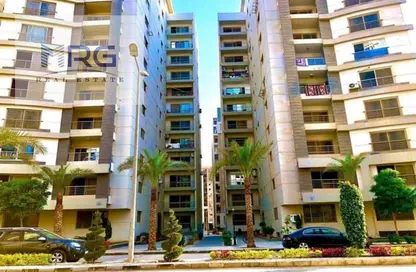 Apartment - 3 Bedrooms - 3 Bathrooms for sale in Bavaria Town - Zahraa El Maadi - Hay El Maadi - Cairo