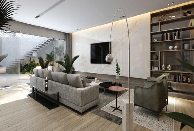 8438372 - Property Image 2