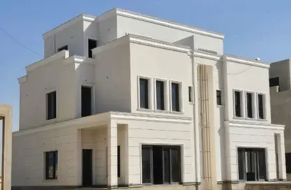 Villa - 5 Bedrooms - 5 Bathrooms for sale in Naia West - Sheikh Zayed Compounds - Sheikh Zayed City - Giza