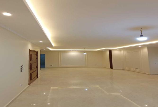 8016318 - Property Image 3