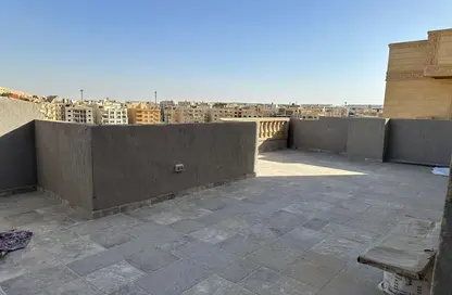 Apartment - 3 Bedrooms - 2 Bathrooms for sale in South Lotus - El Lotus - New Cairo City - Cairo