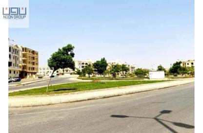 شقة - 3 غرف نوم - 3 حمامات للبيع في المجاورة الاولي - الحي الثالث شرق - مدينة الشروق - القاهرة