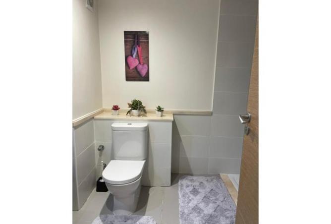 8036543 - Property Image 2