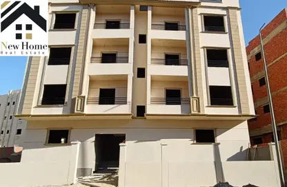 Duplex - 4 Bedrooms - 4 Bathrooms for sale in New Narges - New Cairo City - Cairo