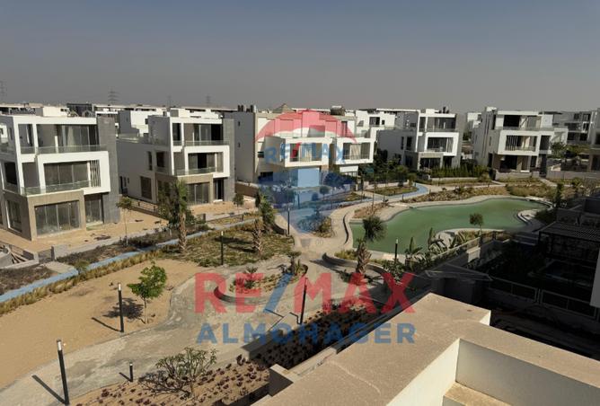 8061850 - Property Image 2