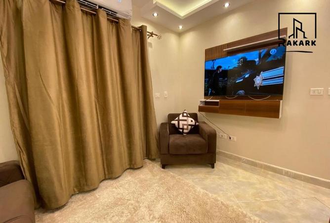 8112625 - Property Image 2