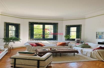 Apartment - 2 Bedrooms - 1 Bathroom for rent in Ahmed Heshmat St. - Zamalek - Cairo