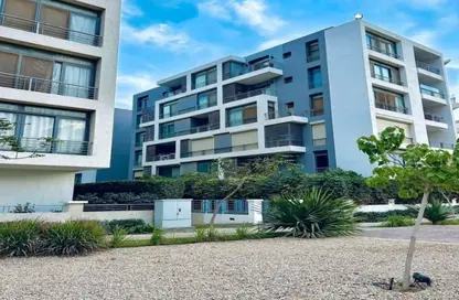 Apartment - 2 Bedrooms - 2 Bathrooms for sale in Taj City - 5th Settlement Compounds - The 5th Settlement - New Cairo City - Cairo