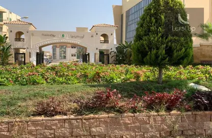 شقة - 3 غرف نوم - 2 حمامات للبيع في حى اسكان الجامعه الامريكية - كمبوندات التجمع الخامس - التجمع الخامس - مدينة القاهرة الجديدة - القاهرة