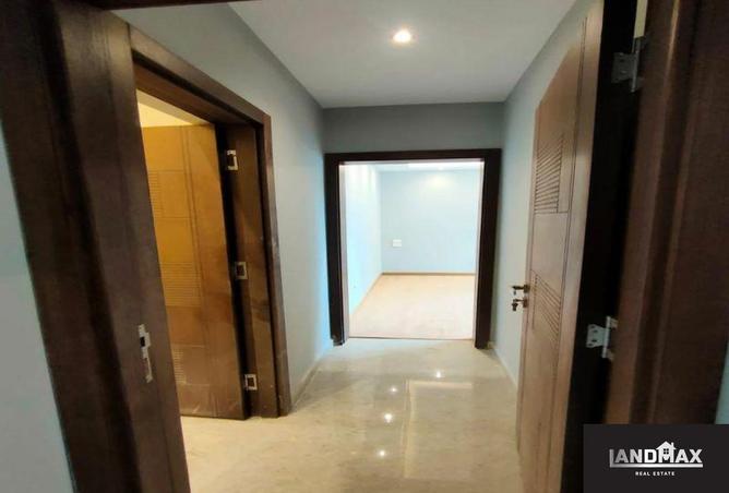 8168387 - Property Image 2