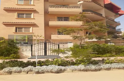 Apartment - 2 Bedrooms - 1 Bathroom for sale in Green Gardens - Hadayek October - 6 October City - Giza