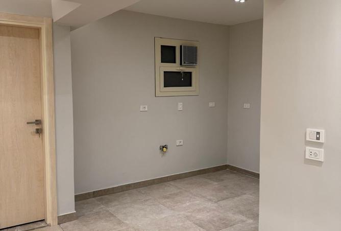 8478418 - Property Image 2