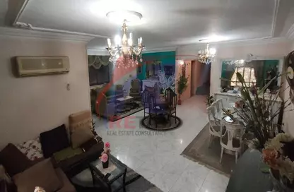 Apartment - 3 Bedrooms - 2 Bathrooms for sale in Ibrahim Nawar St. - 6th Zone - Nasr City - Cairo