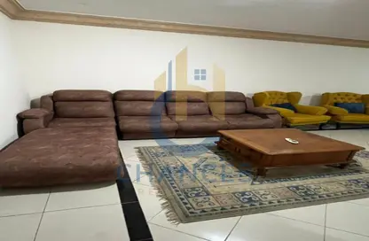 شقة - 3 غرف نوم - 3 حمامات للبيع في شارع 200 - دجلة - حي المعادي - القاهرة