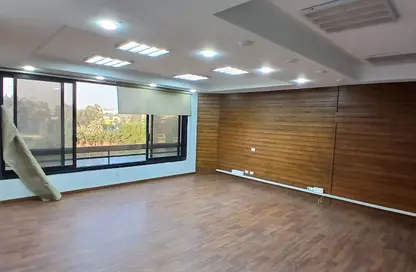 Office Space - Studio - 3 Bathrooms for rent in Nile Corniche St. - Al Agouza - Giza