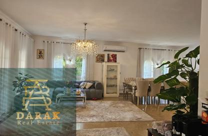 Villa - 5 Bedrooms - 4 Bathrooms for rent in Madinaty - Cairo