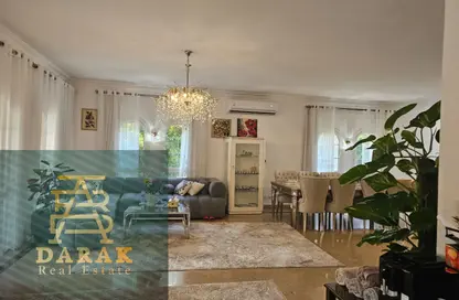 Villa - 5 Bedrooms - 4 Bathrooms for rent in Madinaty - Cairo