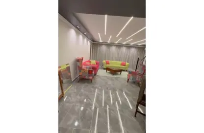 Penthouse - 3 Bedrooms - 4 Bathrooms for sale in Sun Capital - Fayoum Desert road - 6 October City - Giza