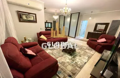 (بنتهاوس  (روف - 3 غرف نوم - 3 حمامات للايجار في فيلدج جيت - المستثمرين الجنوبية - مدينة القاهرة الجديدة - القاهرة