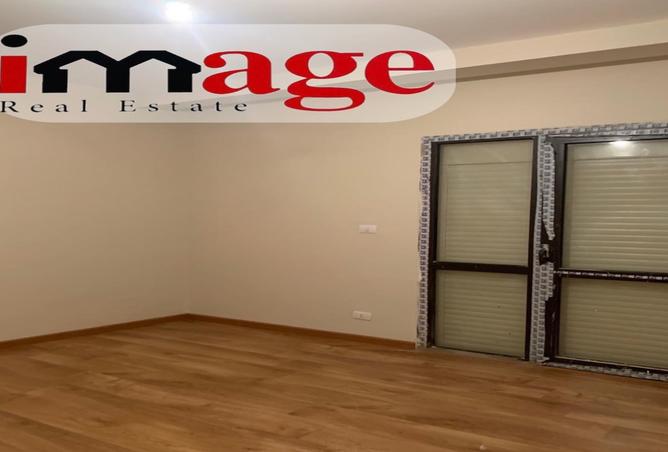 8174497 - Property Image 2