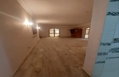 Duplex - 3 Bedrooms - 3 Bathrooms for sale in South Lotus - El Lotus - New Cairo City - Cairo