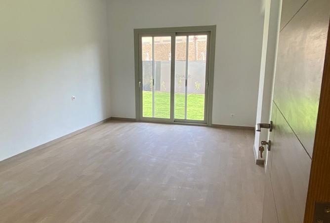 8423754 - Property Image 3