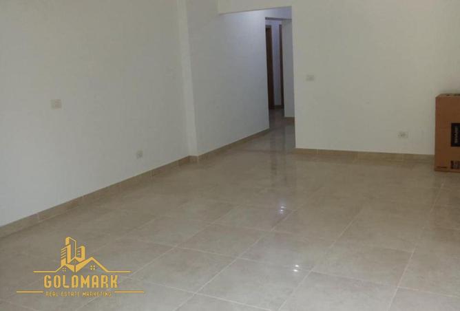 8343882 - Property Image 2