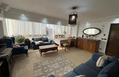 Apartment - 2 Bedrooms - 2 Bathrooms for sale in Lebanon Square - Mohandessin - Giza